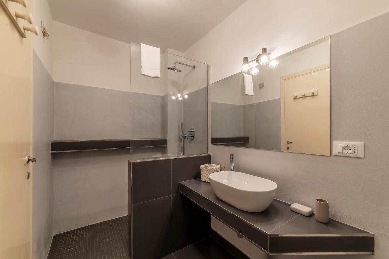 Tucked Away And Quiet By Piazza Navona - Fromhometorome Rome