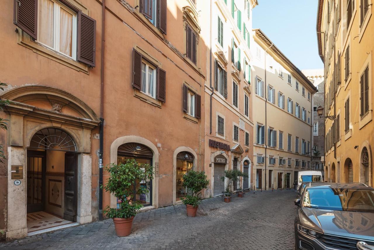 Tucked Away And Quiet By Piazza Navona - Fromhometorome